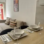 Cozy Apartment - Terrace And Pools