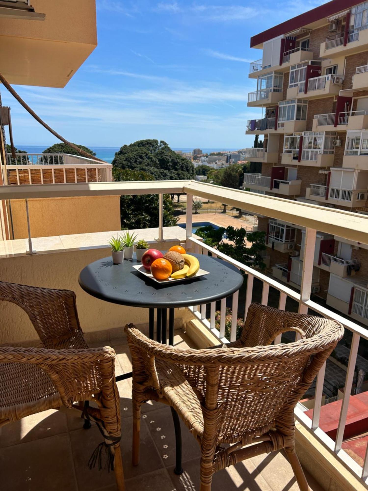 Cozy - Terrace And Pools Apartment